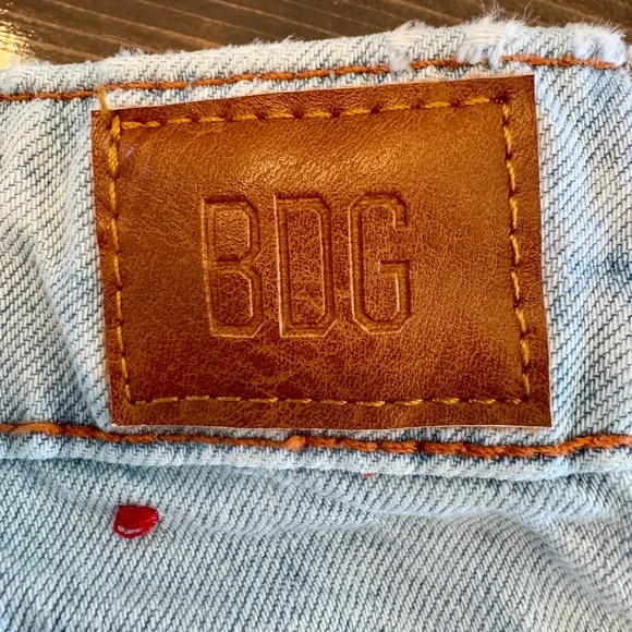 Urban Outfitters BDG A-line Short with Asymmetrical Zipper Size‎ 26 - Picture 4 of 5